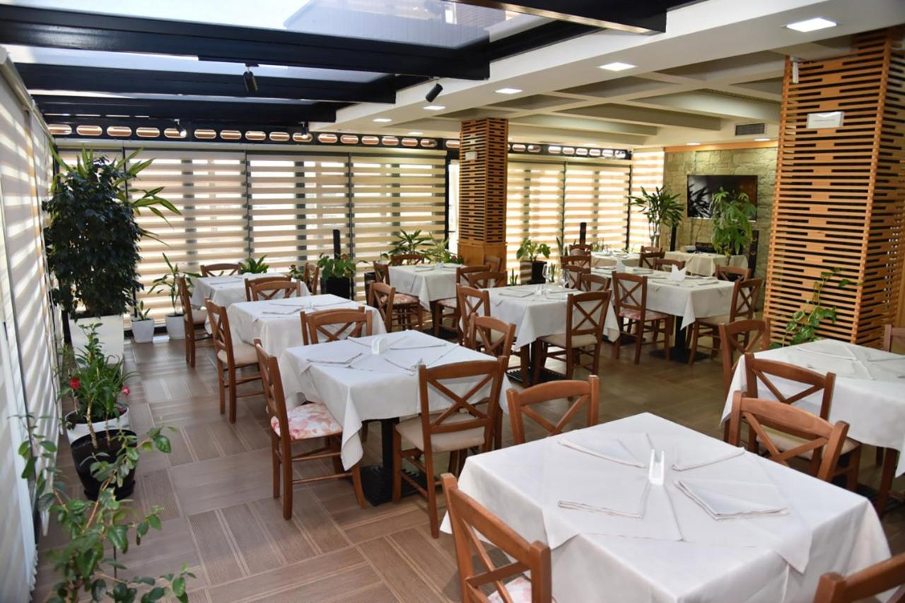 Hotel Imperiale Durres Exterior photo